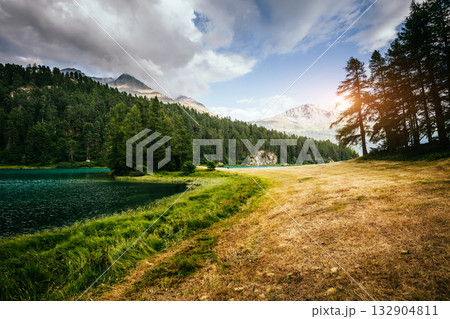 Great view of the azure pond Champfer. Location Swiss alps, Silvaplana village. 132904811