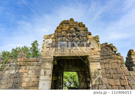 12 世紀後半に建造されたプノンペンのタブローム遺跡 132906853
