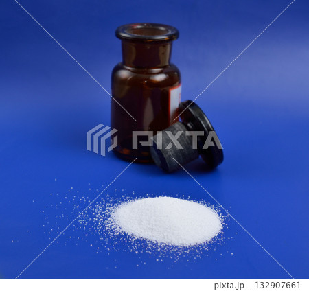 Potassium carbonate is the inorganic compound with the formula K2CO3. Potassium carbonate is the inorganic compound with the formula K2CO3. 132907661