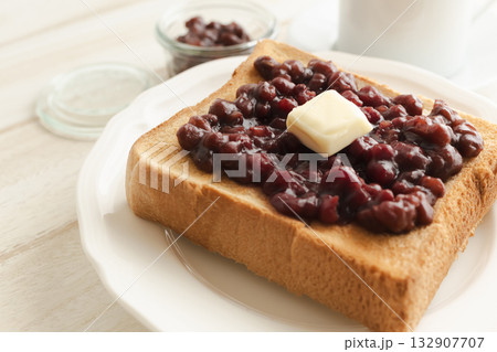 あんバタートースト 小倉トースト あんバタートースト 小倉トースト 132907707