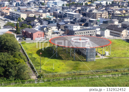 富山空港にある航法援助施設 132912452