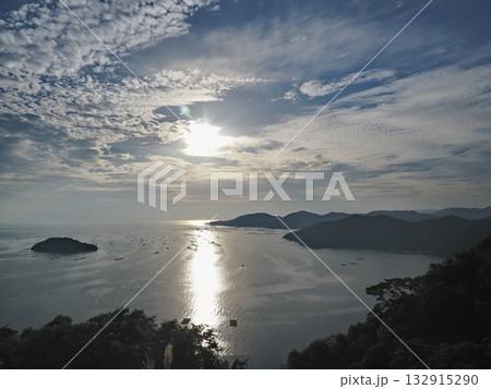 万葉の岬から見る2025年初冬の播磨灘の風景 万葉の岬から見る2025年初冬の播磨灘の風景 132915290