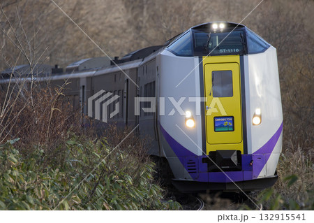 キハ261系1000代の特急サロベツ 132915541