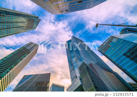 日本の東京都市景観11月4日。虎ノ門ヒルズステーションタワー(虎ノ門ヒルズ駅)などを望む。新時代へ 日本の東京都市景観11月4日。虎ノ門ヒルズステーションタワー(虎ノ門ヒルズ駅)などを望む。新時代へ 132915571
