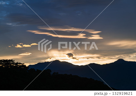 Dreamy Sunset from Jiangmayuan Viewpoint, Sanyi, Taiwan. 132919621