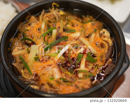 Korean traditional food. Spicy Beef and Vegetable Soup : yukgaejang 132920669