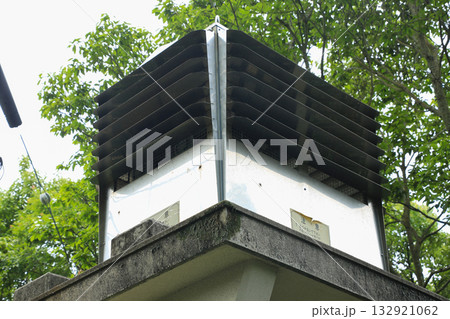 愛媛県八幡浜市　愛宕のミュージックサイレン 132921062