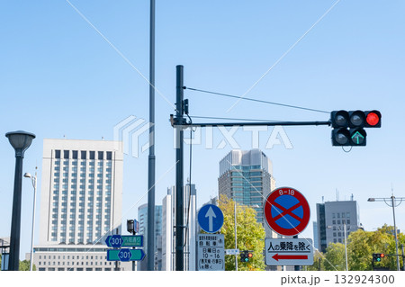 東京都内 祝田橋交差点付近の風景 東京都内 祝田橋交差点付近の風景 132924300