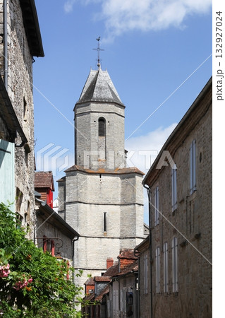 View of Saint-Maur church in Martel, France View of Saint-Maur church in Martel, France 132927024