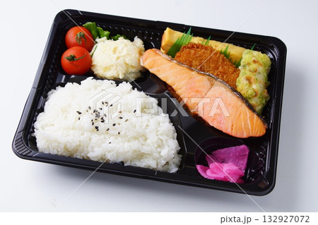 鮭弁当 和食 鮭弁当 和食 132927072