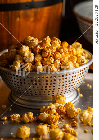 Caramel Popcorn Close-up. 132927129