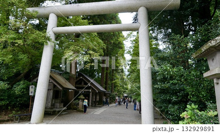 天岩戸神社西本宮鳥居 132929891