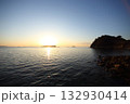 海に沈む夕日 132930414