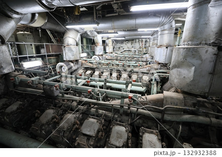 機関室 132932388