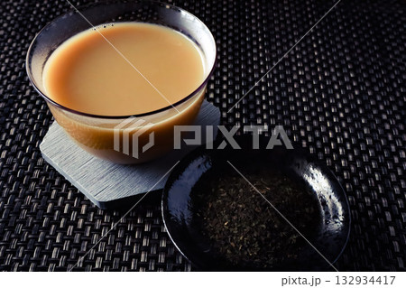 烏龍茶ミルクティー 烏龍茶ミルクティー 132934417