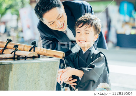 七五三　手水 132939504