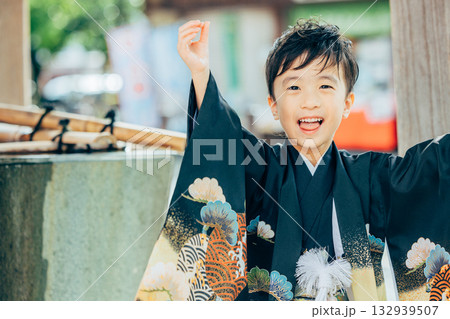 七五三　手水 132939507