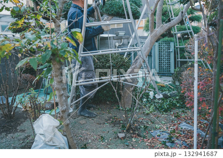 Japanese Gardener 132941687