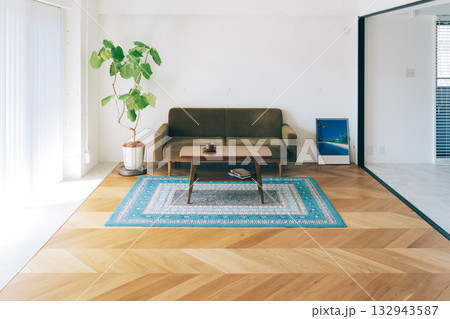 フレンチヘリンボーンの部屋 132943587