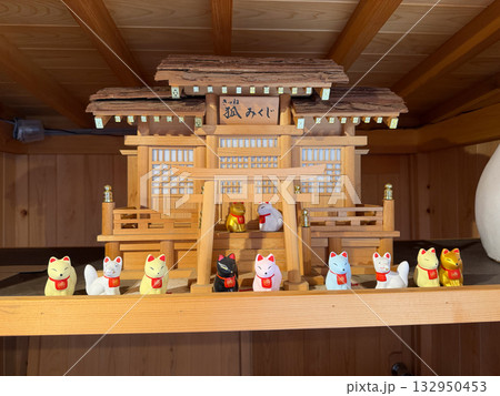 愛知県　豊橋稲荷の風情ある風景 132950453