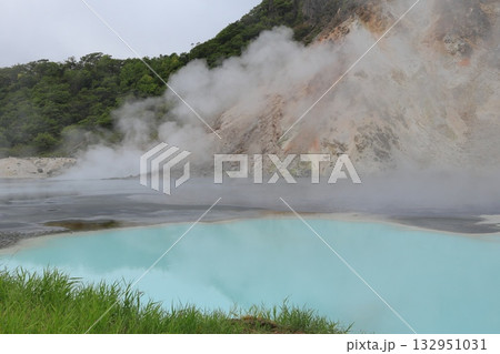 北海道・登別市・登別地獄谷・大湯沼 北海道・登別市・登別地獄谷・大湯沼 132951031