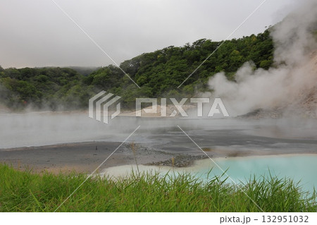 北海道・登別市・登別地獄谷・大湯沼 132951032
