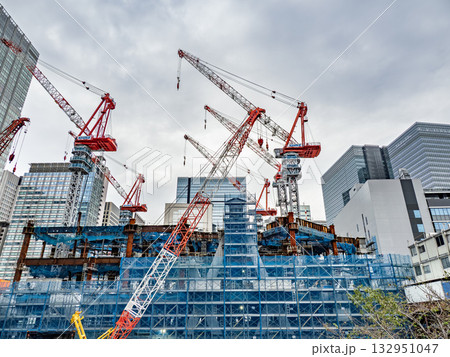 日本一高いビルとなる Torch Tower の建設現場（2025年11月撮影） 132951047