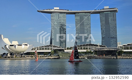 beautiful architecture office building in city of singapore beautiful architecture office building in city of singapore 132952590