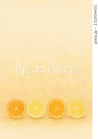 柑橘類シリーズ：カットされたオレンジとレモンを並べたボトム型背景 132954431
