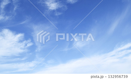爽やかな大空　16：9（ fix撮影 ） 132956739