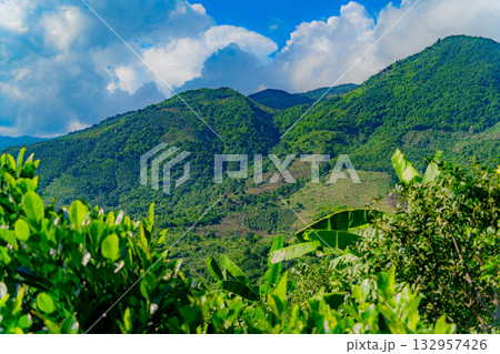 Highlands. 132957426