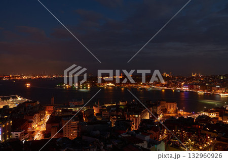 Istanbul and the golden horn 132960926
