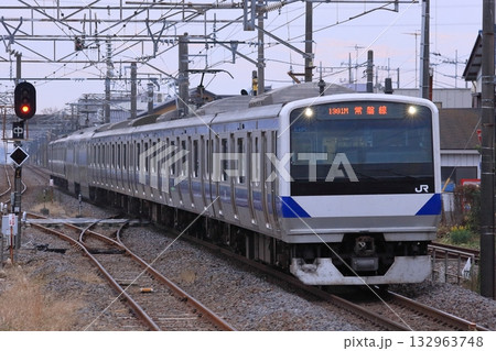 長大編成で常磐線を疾走するE531系電車_2010/12/2撮影 長大編成で常磐線を疾走するE531系電車_2010/12/2撮影 132963748