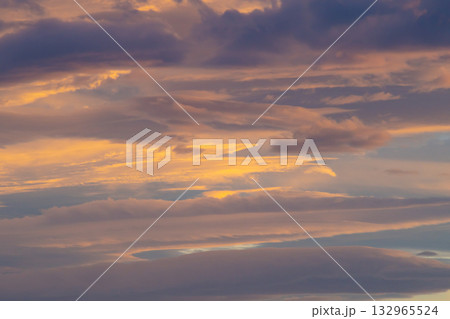 美しい夕焼け雲　b-2-1  132965524