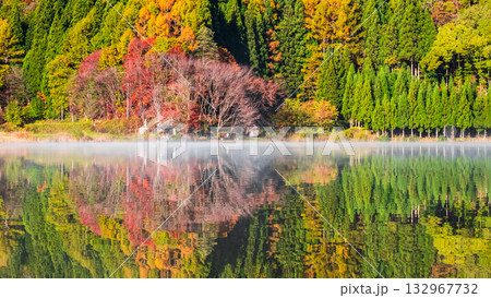 中綱湖（秋） 132967732