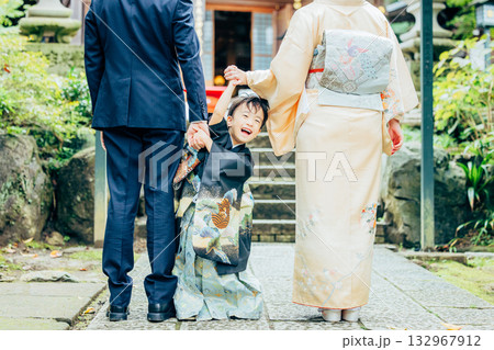 七五三 親子 七五三 親子 132967912
