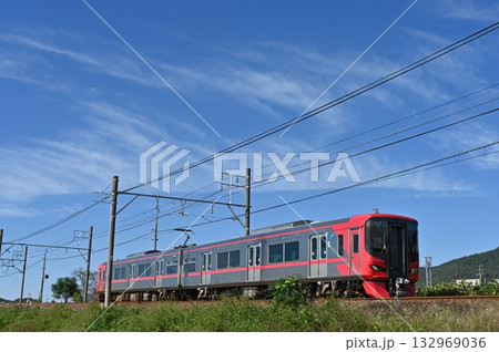 各務原線を行く9100系9121編成新型車 各務原線を行く9100系9121編成新型車 132969036