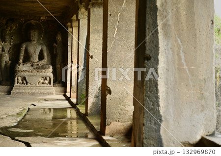 The religious sites and art at the Elora Caves,a UNESCO World Heritage Site,are one of the world's largest collections of rock-cut temples, dating back to 600-1000 AD. Located at Aurangabud in India. The religious sites and art at the Elora Caves,a UNESCO World Heritage Site,are one of the world's largest collections of rock-cut temples, dating back to 600-1000 AD. Located at Aurangabud in India. 132969870