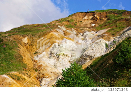 万座温泉の観光名所「空吹」の全景 132971348