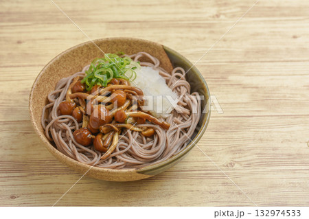 おろしナメコ蕎麦 132974533