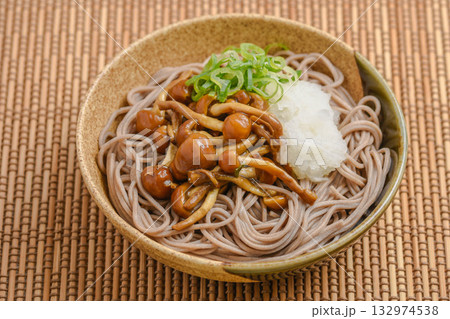 おろしナメコ蕎麦 おろしナメコ蕎麦 132974538
