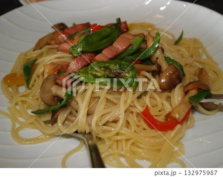 おいしいパスタ 132975987