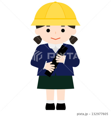 制服姿で卒業証書を抱える女の子 132977605