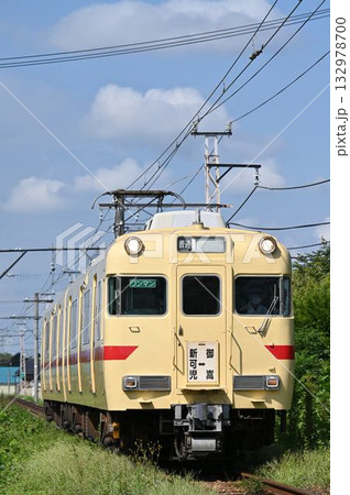 名鉄広見線6000系電車 6013編成ストロークリーム 132978700