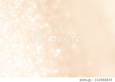 アイスオレンジの大小キラキラ背景素材 132988833