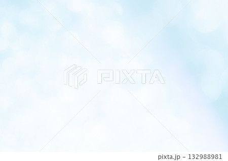 アイスブルーカラーの大小キラキラ背景素材 132988981