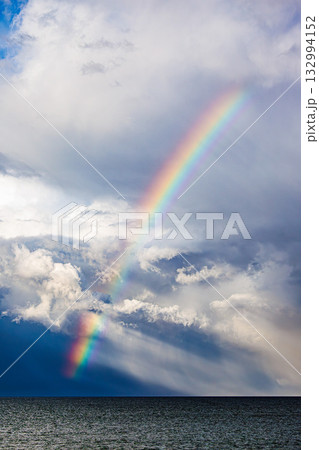 希望の空に架かる虹 希望の空に架かる虹 132994152