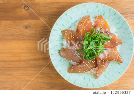 はまちの漬け丼 132996327