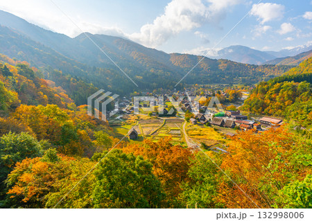 白川郷 紅葉 白川郷 紅葉 132998006