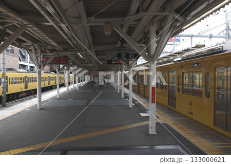［SI17］西武池袋線　所沢駅ホームにて 133000621